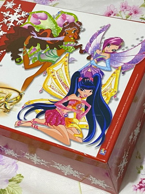 Χαρτοκιβώτιο Winx club μεταχειρισμένο