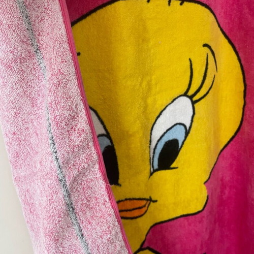 Children's beach towel like new