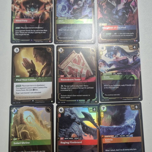 League of Legends TCG in perfect condition with sleeve and toploader