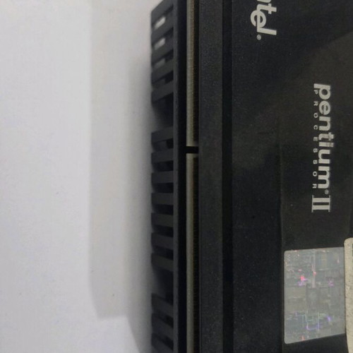 Intel Pentium 2 CPU used