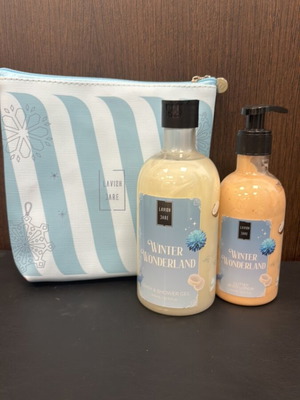Lavish Care Winter Wonderland Bath and Body Set new