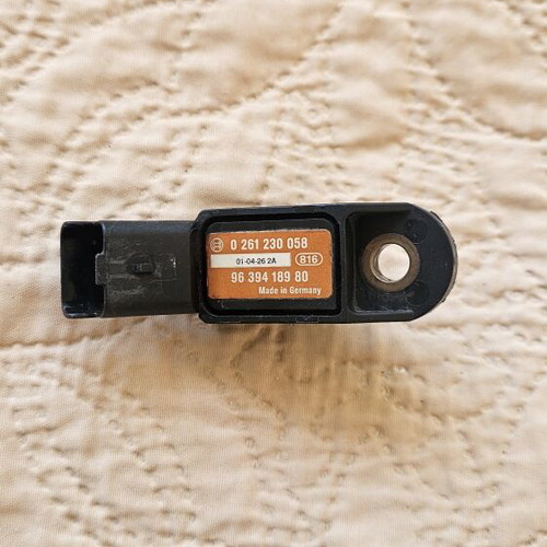 Map sensor Bosch used, code 0 261 230 058, orange