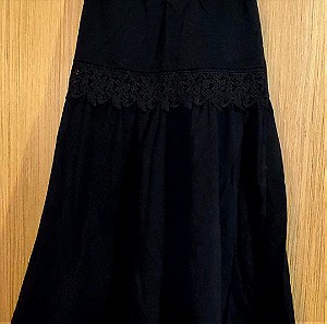 Μαύρο ραντακι φόρεμα