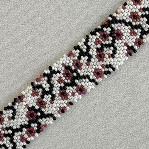Handmade Sakura Beaded Bracelet like new, multicolored