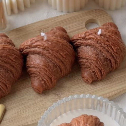 Croissant scented candles pack of 3, new