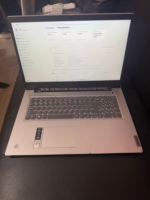 Lenovo IdeaPad 3 17.3" laptop ανακατασκευασμένο με Intel Core i5, 12GB RAM, SSD