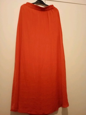 Φούστα Stradivarius large maxi σαν καινούργια