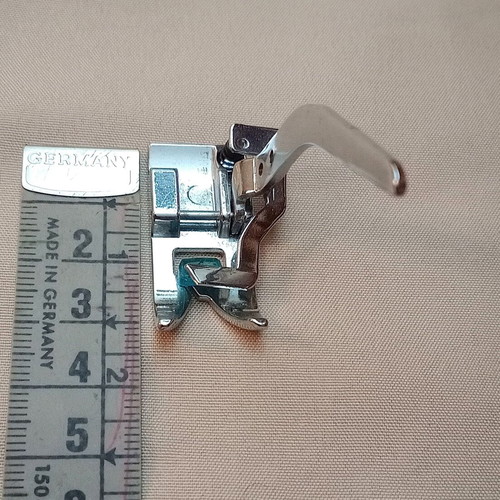 Sewing foot for knits new for home sewing machine