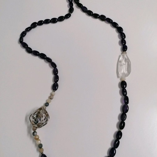 Amethyst necklace like new with 925 silver clasp