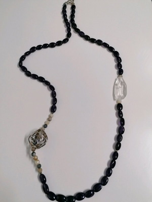 Amethyst necklace like new with 925 silver clasp