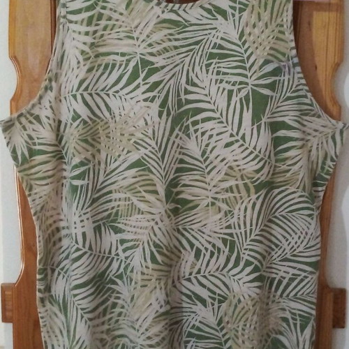 Pepco cotton tank top like new, size XL, white and green