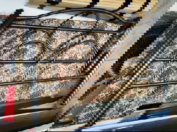 Κρεβάτι μεταλλικό 110 εκ.