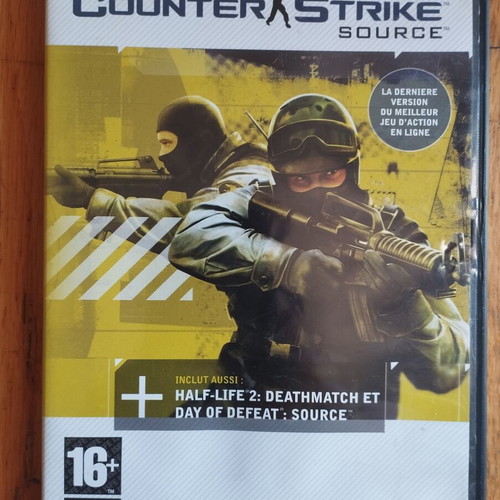 Counterstrike Source PC game used, complete