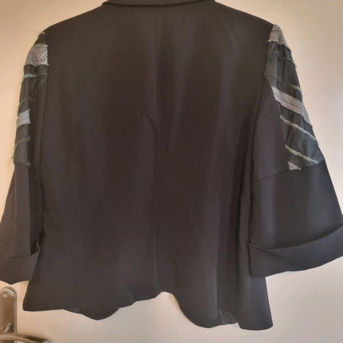 Reni Leza women's short jacket like new, black and white, size 5XL