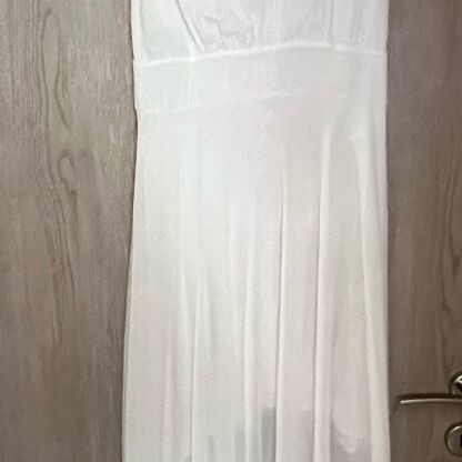Lynne white dress size 40 like new