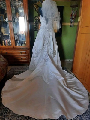 Demetrios wedding dress new, size small, white with long train