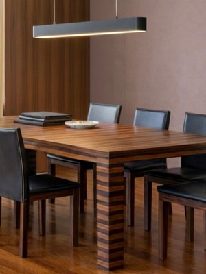 Τραπέζι Zebra Room Service σαν καινούργιο, σχεδιασμός Φίλιππος Φωτιάδης