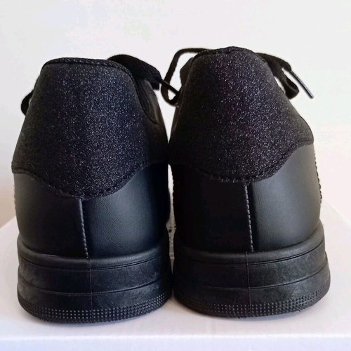 Sneakers GOGO size 40 new black athletic shoes