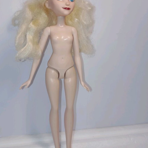 Disney Princess Rapunzel doll used