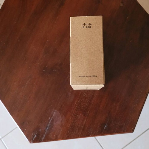 Bang & Olufsen Cisco 950 earbuds new, high-end, noise cancelling