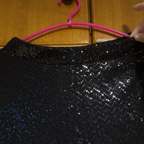 Women's shiny sequin set new, black
