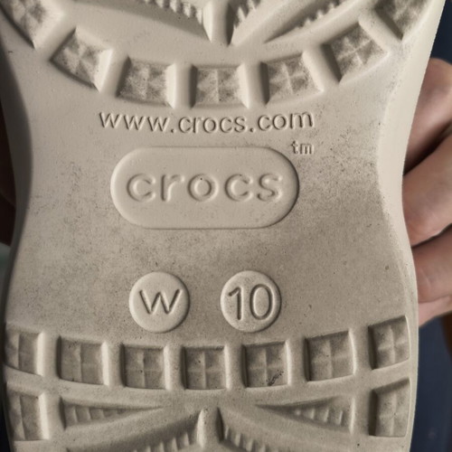 Crocs slippers size 41 like new, beige