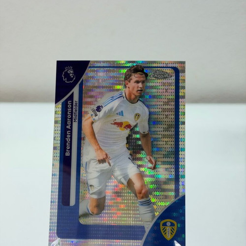 Brenden Aaronson Topps Chrome PL 2025-26 Pulsar Refractor like new