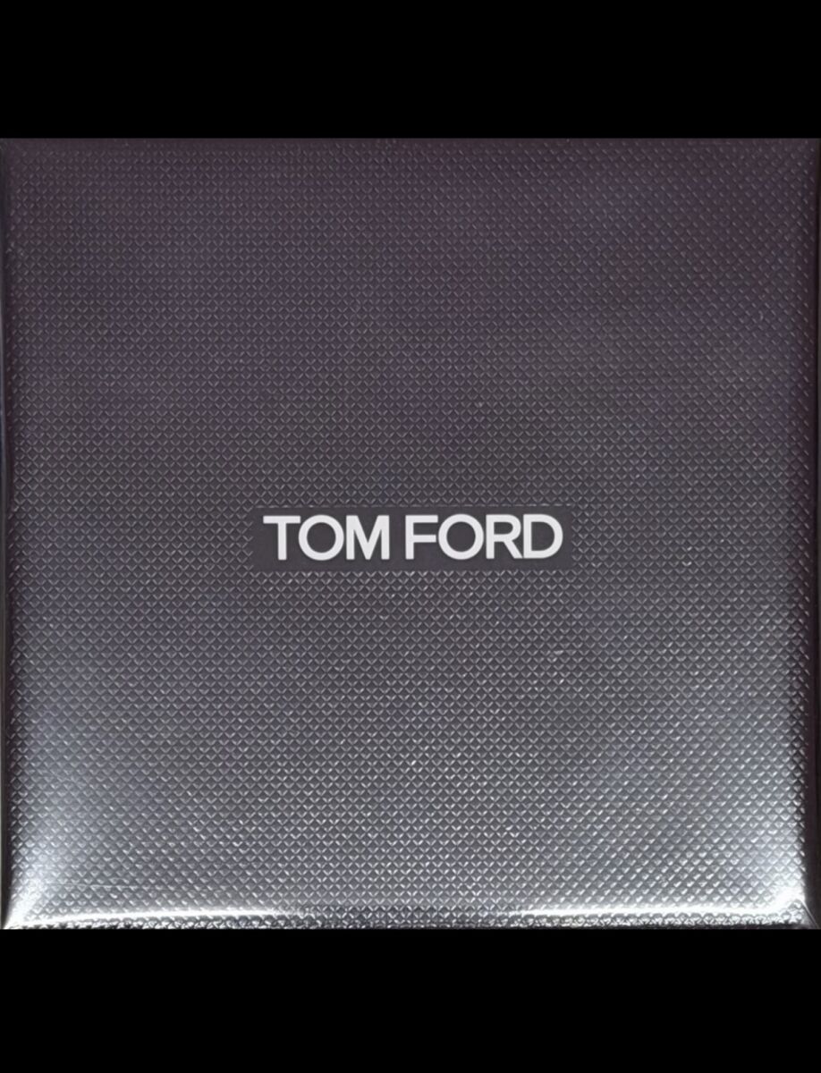 Tom Ford Figue Érotique Candle new 180 g - € 120,00 - Vendora.cy
