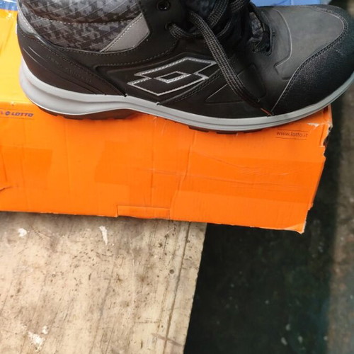 Lotto electrician safety boots new, size 45, black and grey
