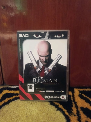 Hitman PC game used with two CDs
