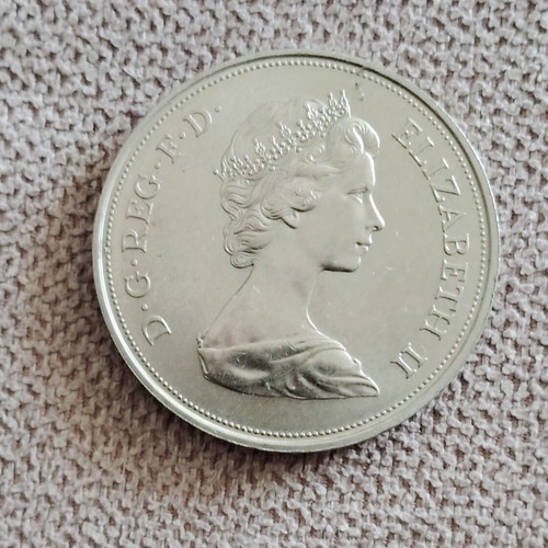 Britain 1972 coin new, Queen Elizabeth