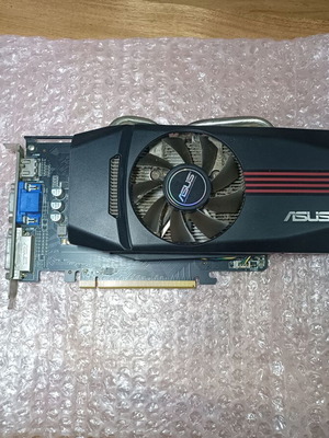 Asus AMD Radeon HD 6770 1GB GDDR5 κάρτα γραφικών σαν καινούργιο