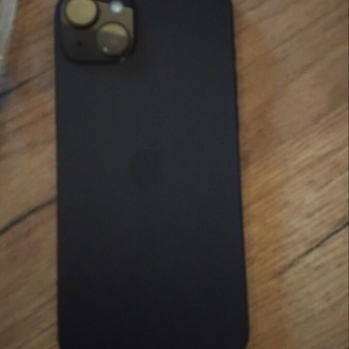 iPhone 15 Plus 128GB like new, black
