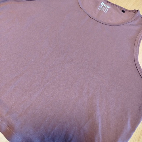 Esmara athletic crop top new, size M, burgundy-purple