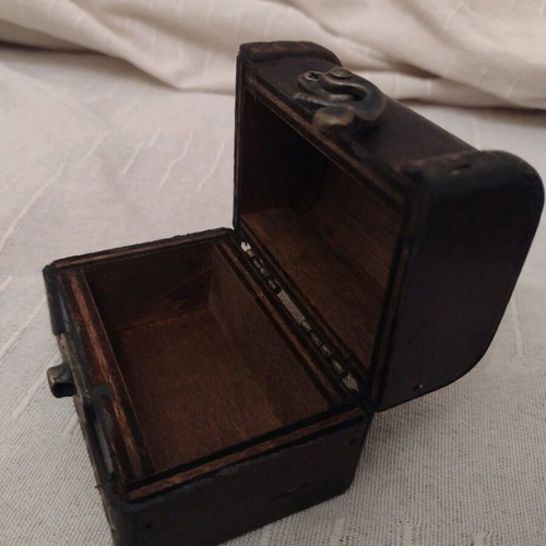 Wooden jewelry box chest new