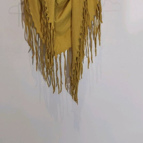 Yellow scarf with fringes like new