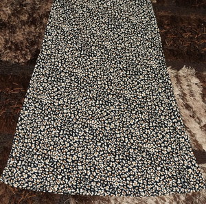 Midi φούστα, Αnimal print, Shein 38 size