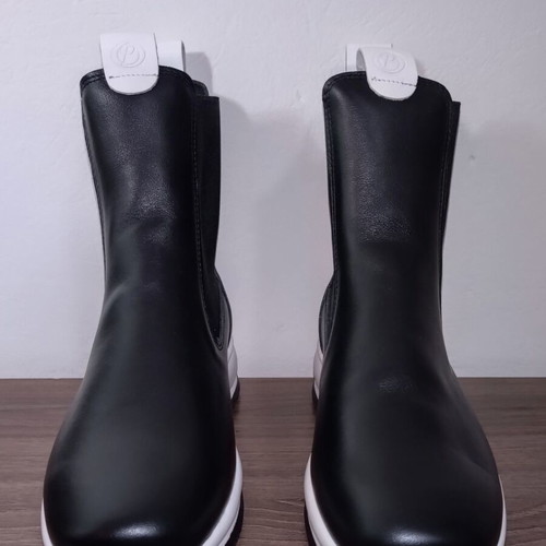 Parex women's leather boots black and white, new