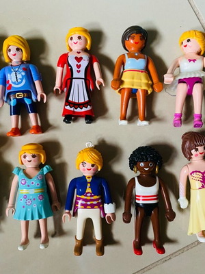 Фигурки Playmobil употребявани в отлично състояние