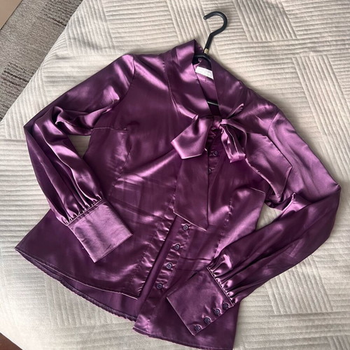 Junona purple satin blouse like new, XL