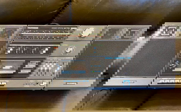 Ρετρό ραδιοκασετόφωνο TELEFUNKEN STUDIO RC770