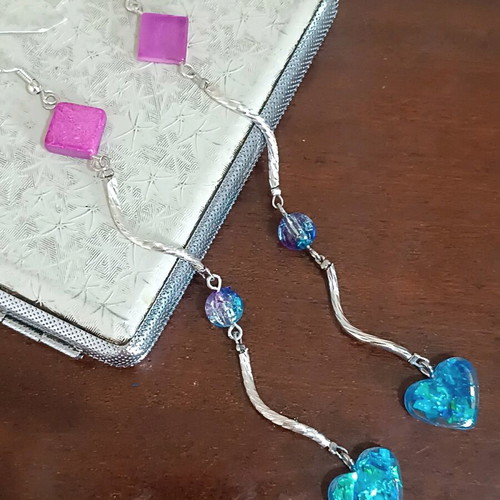 Heart earrings new handmade with resin and natural stone blue pink