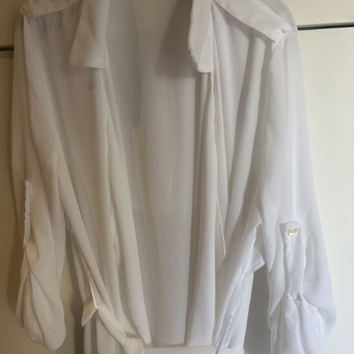 Maxi kimono white, like new, one size with belt