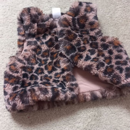 Baby fur vest H&M 6-9 months 74cm like new