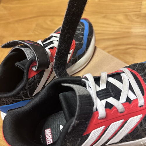 Adidas Run Falcon Spider shoes used, size 30, multicolor