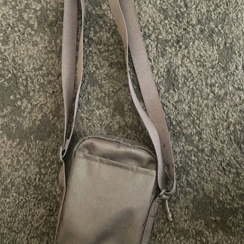 Nike crossbody bag used, black and gray