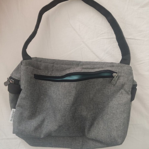 Bugaboo stroller organizer bag like new with compartments