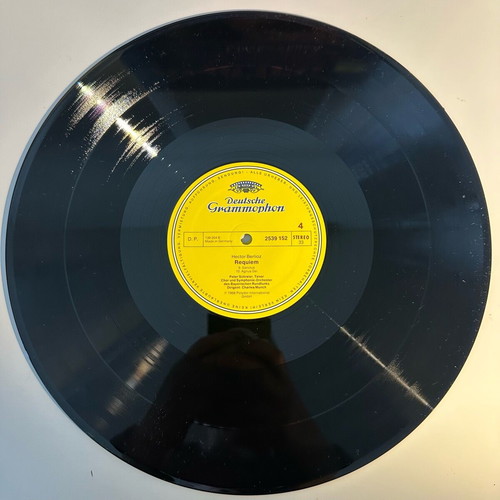 Berlioz Requiem vinyl like new, classical music