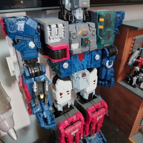 Transformers Titans Return Fortress Maximus complete, like new