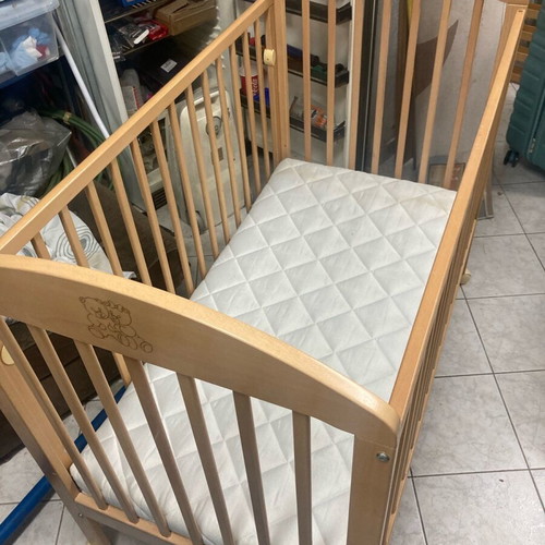 Baby cot with Greco Storm mattress like new